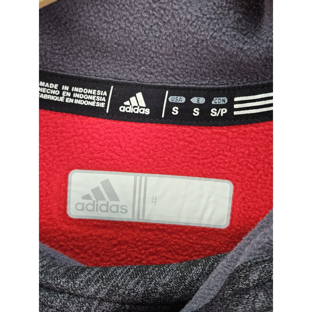 Official Adidas Team Canada Hoodie 2016 World Cup of Hockey Sweatshirt - Picture 3 of 10